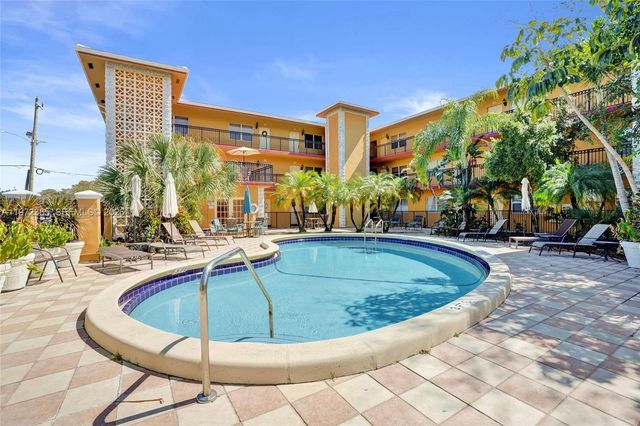 744 NE 14th Ave 1, Fort Lauderdale, FL 33304