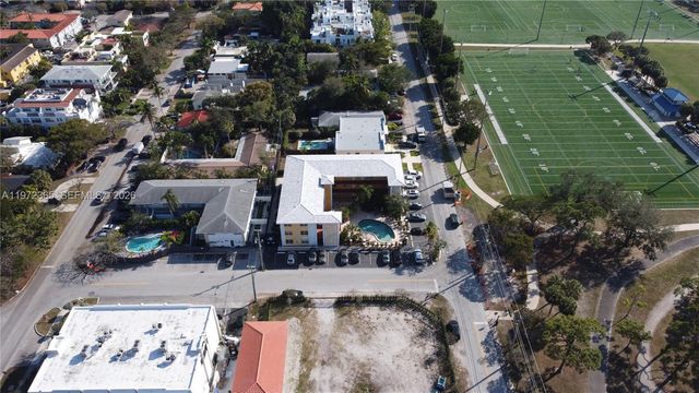 744 NE 14th Ave 1, Fort Lauderdale, FL 33304