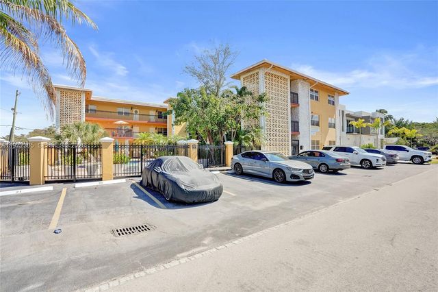 744 NE 14th Ave 1, Fort Lauderdale, FL 33304