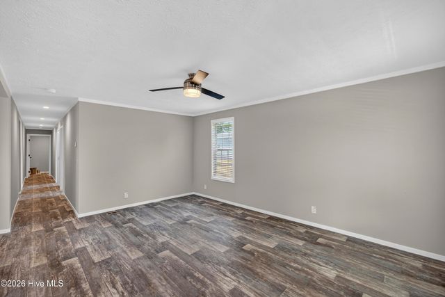 1021 Pine Ridge Court, Castle Hayne, NC 28429