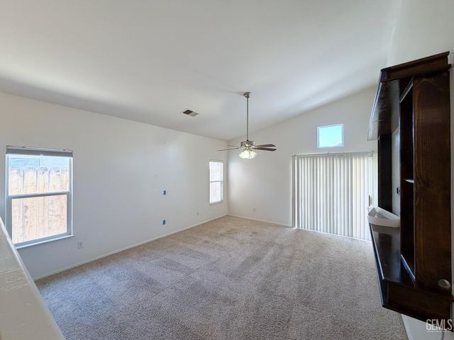 9600 Lanneau Court, Bakersfield, CA 93311