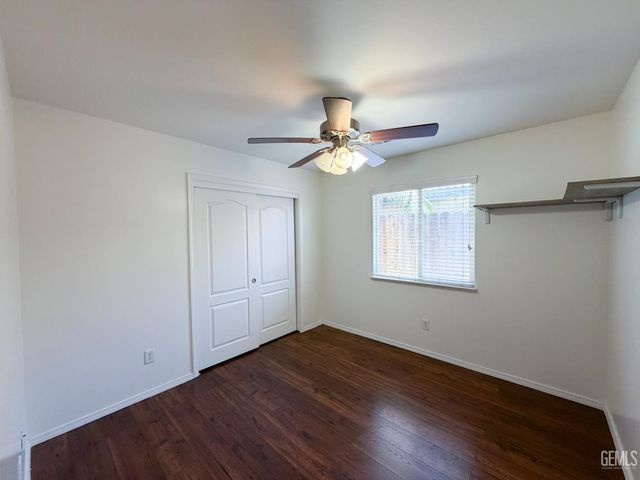 9600 Lanneau Court, Bakersfield, CA 93311
