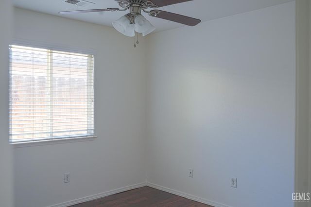 9600 Lanneau Court, Bakersfield, CA 93311