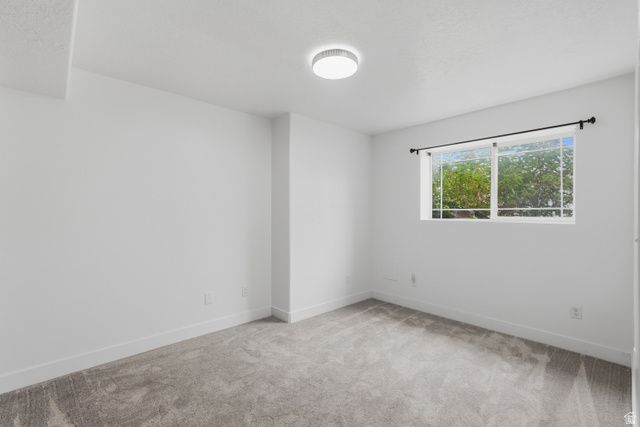 2439 W 1675 S, West Haven, UT 84401