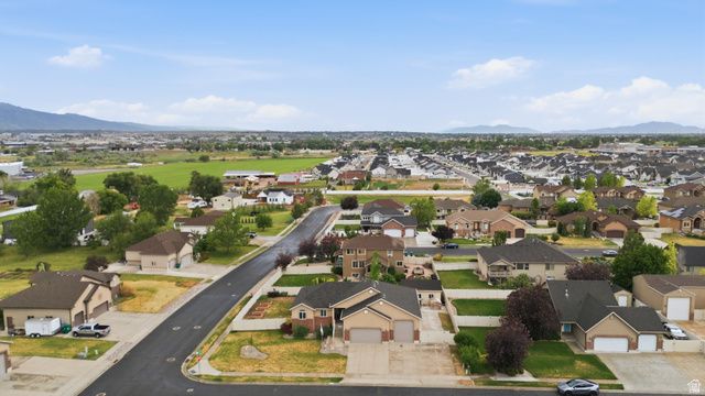 2439 W 1675 S, West Haven, UT 84401