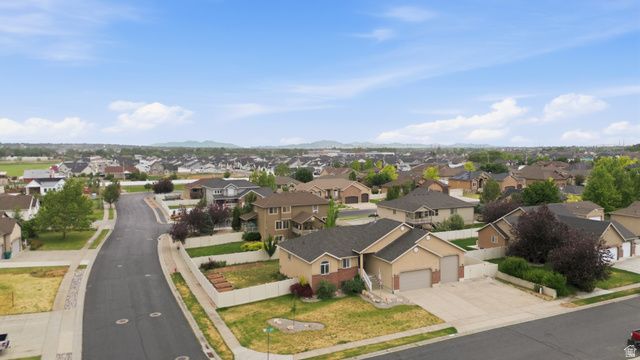 2439 W 1675 S, West Haven, UT 84401
