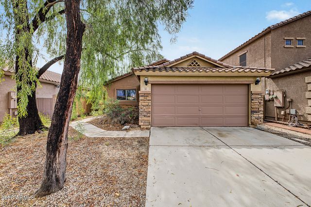 17 W DESERT VISTA Trail, San Tan Valley, AZ 85143