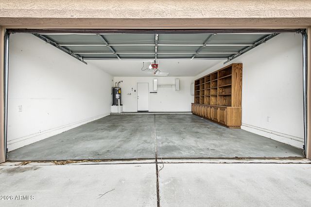 17 W DESERT VISTA Trail, San Tan Valley, AZ 85143