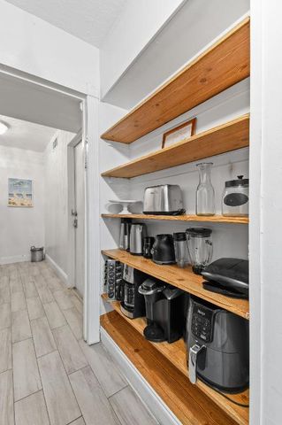 973 Laurel Road, North Palm Beach, FL 33408