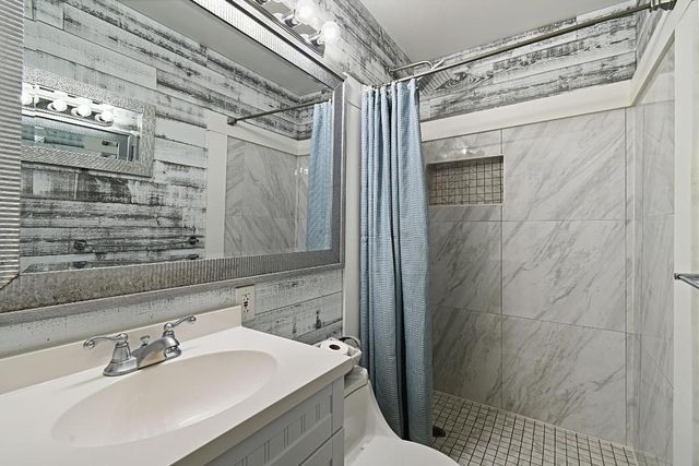 973 Laurel Road, North Palm Beach, FL 33408