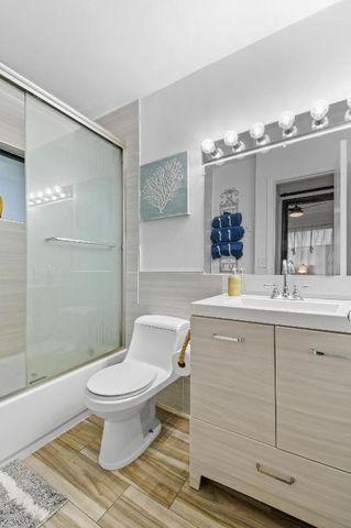 973 Laurel Road, North Palm Beach, FL 33408