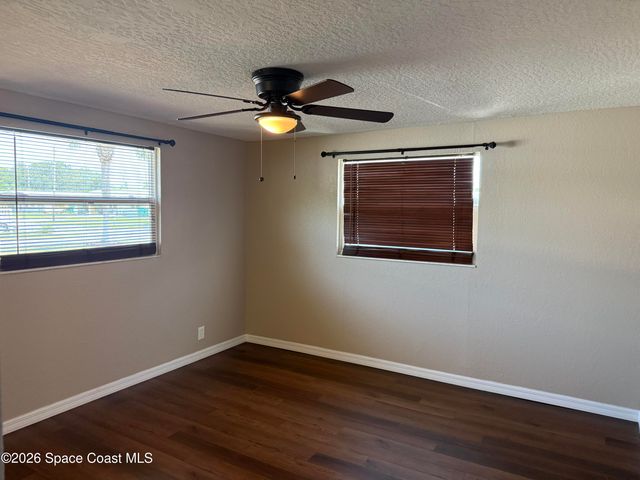 2500 Pepper Avenue, Melbourne, FL 32935