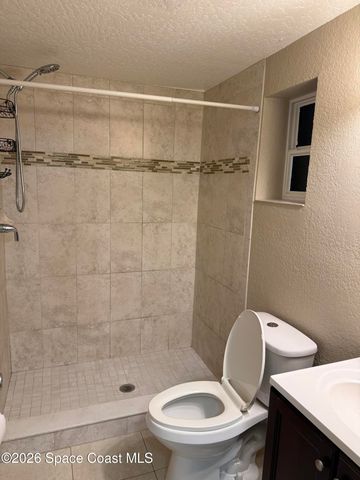 2500 Pepper Avenue, Melbourne, FL 32935