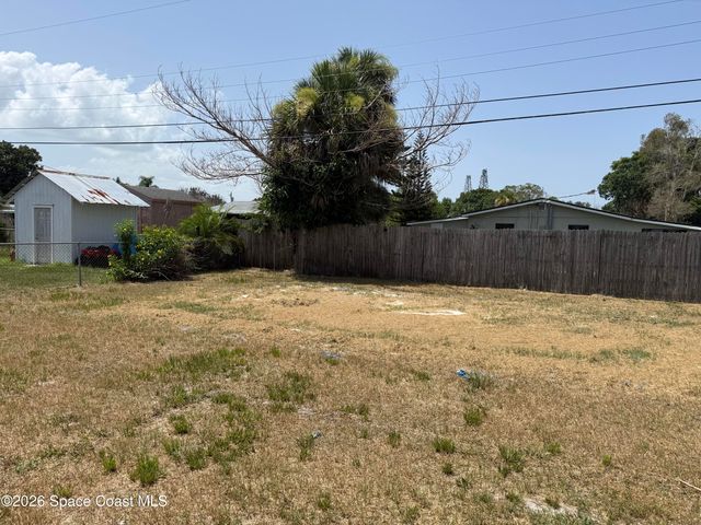 2500 Pepper Avenue, Melbourne, FL 32935