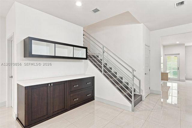 3237 NE 5th St 3237, Pompano Beach, FL 33062