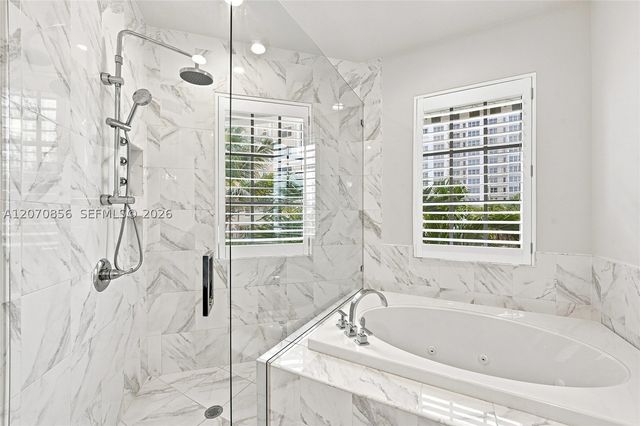 3237 NE 5th St 3237, Pompano Beach, FL 33062