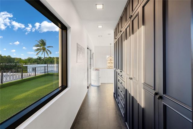 8005 Noremac Avenue, Miami Beach, FL 33141