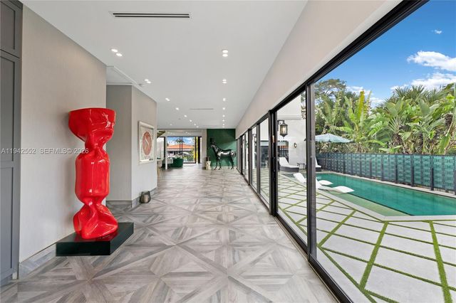 8005 Noremac Avenue, Miami Beach, FL 33141