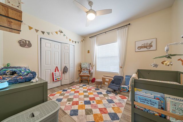 521 COUNTY ROAD 6868 E, Natalia, TX 78059