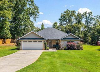 209 Lee Drive, Chesnee, SC 29323