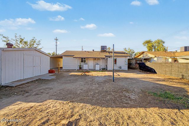2611 W OSBORN Road, Phoenix, AZ 85017