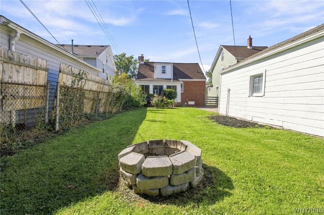 686 Mount Vernon Road, Cheektowaga, NY 14215
