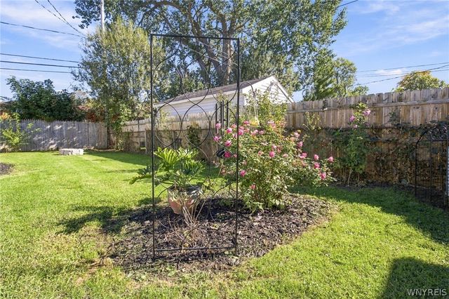 686 Mount Vernon Road, Cheektowaga, NY 14215