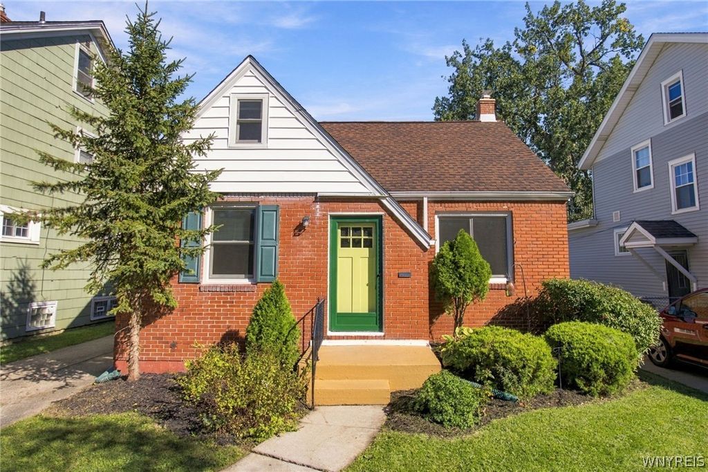686 Mount Vernon Road, Cheektowaga, NY 14215