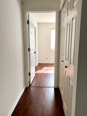 19361 Oak Avenue 19361, Country Club Hills, IL 60478