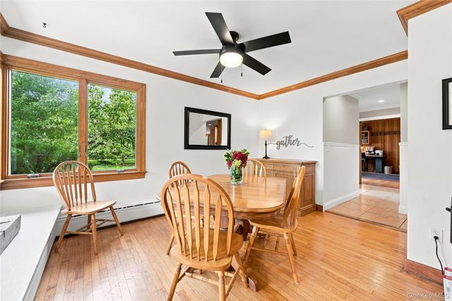 4 Saltmeadow Lane, Bayport, NY 11705