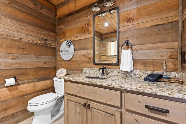 436 Geronimo Road, Blue Ridge, GA 30513