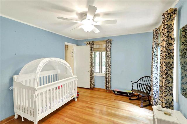 126 W NEVERSINK RD, Reading, PA 19606