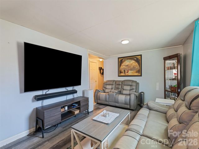 85 Culvern Street, Asheville, NC 28804