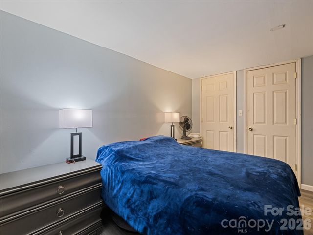 85 Culvern Street, Asheville, NC 28804