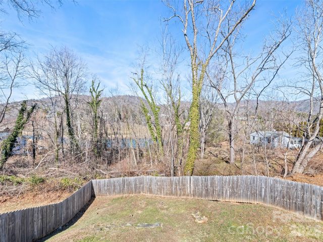 85 Culvern Street, Asheville, NC 28804