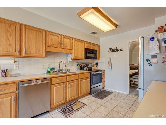 7202 W Cedar Cir, Lakewood, CO 80226
