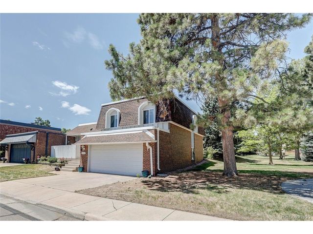 7202 W Cedar Cir, Lakewood, CO 80226