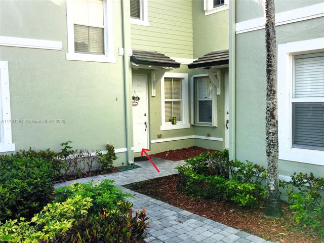 3064 SE 1st Dr 3, Homestead, FL 33033