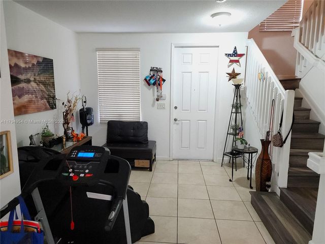 3064 SE 1st Dr 3, Homestead, FL 33033