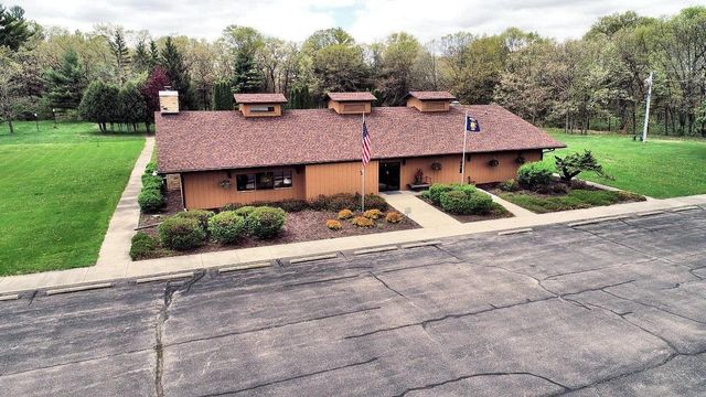 Bldg 18 3-4 Greenway Crossing PV, Wisconsin Dells, WI 53965