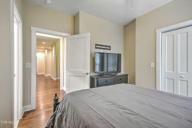 1010 Allandale Circle, Kingsport, TN 37660