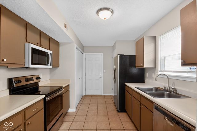 3413 W 52nd Street, Indianapolis, IN 46228
