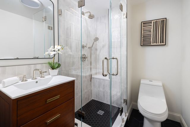 12 Greenwich Park 1, Boston, MA 02118