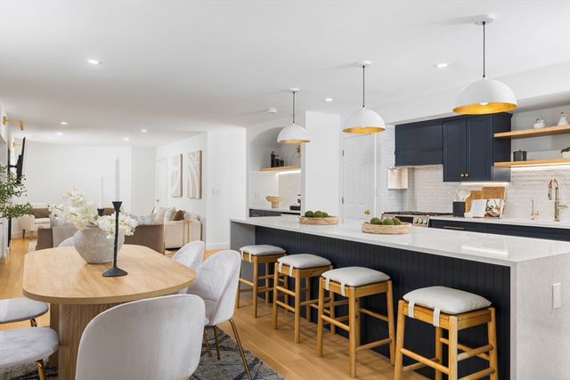 12 Greenwich Park 1, Boston, MA 02118