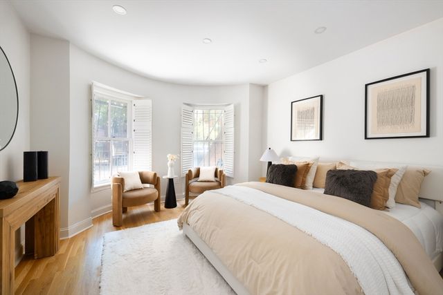 12 Greenwich Park 1, Boston, MA 02118