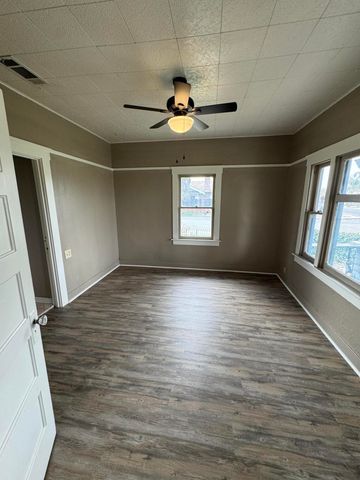 1121 Jepsen Avenue, Corcoran, CA 93212