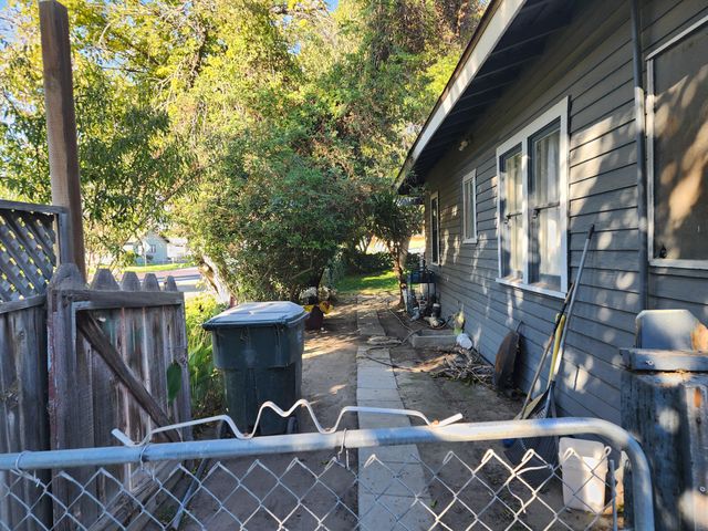 1121 Jepsen Avenue, Corcoran, CA 93212