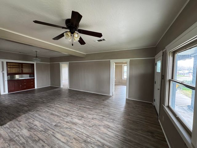 1121 Jepsen Avenue, Corcoran, CA 93212