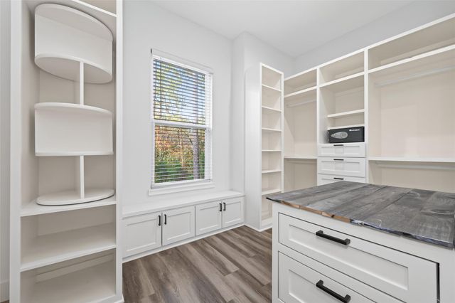 360 Dipping Vat Road, Huntsville, TX 77340