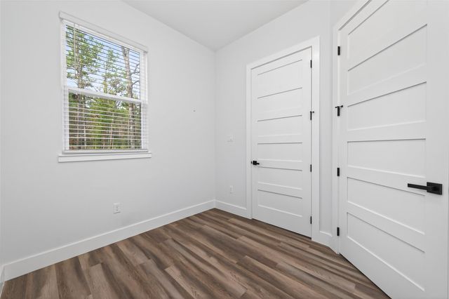 360 Dipping Vat Road, Huntsville, TX 77340